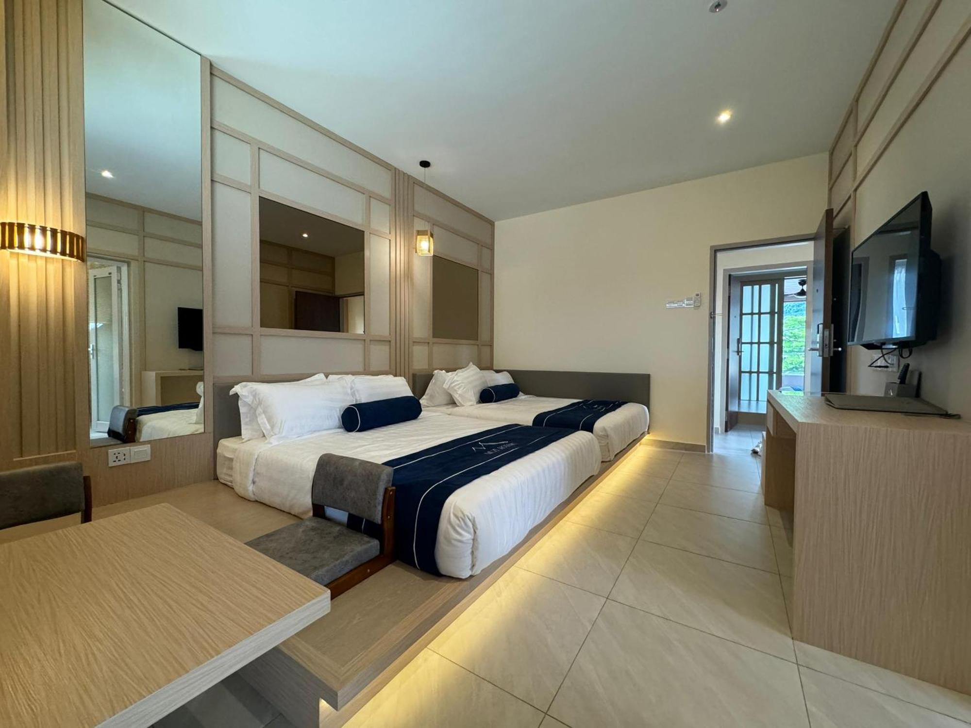 Muzi Boutique Hotel Іпох Екстер'єр фото